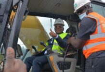 Cameroun – Tournée du PM: Projets pharaoniques ou promesses électorales ?